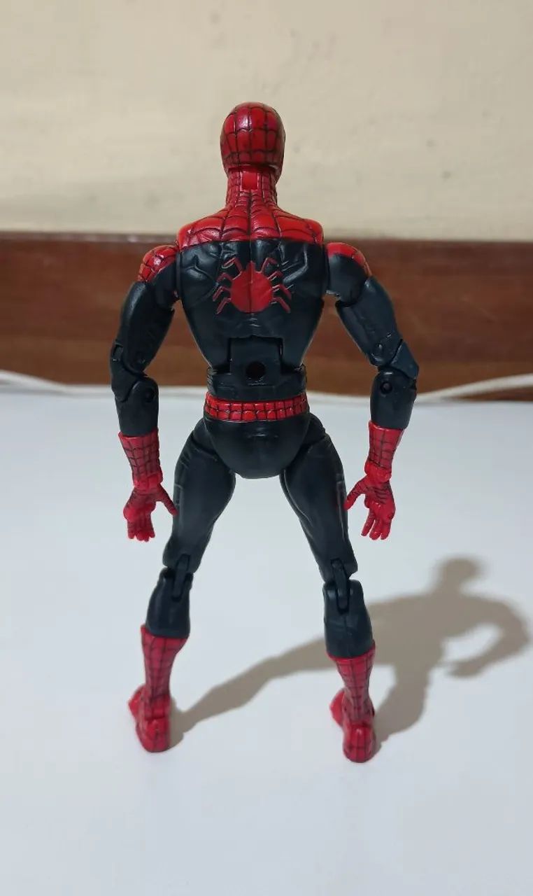 Homem-Aranha 1st Appearance Marvel Legends ToyBiz 2005 - Foto 3