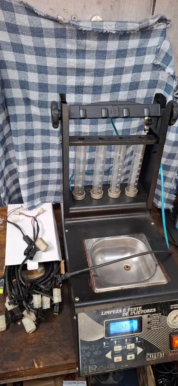 Limpeza e teste de injetores automotivo. - Foto 2