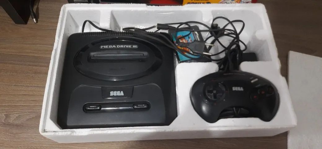 Mega Drive 3 Original Tectoy Completo na Caixa - Consoles de Vídeo