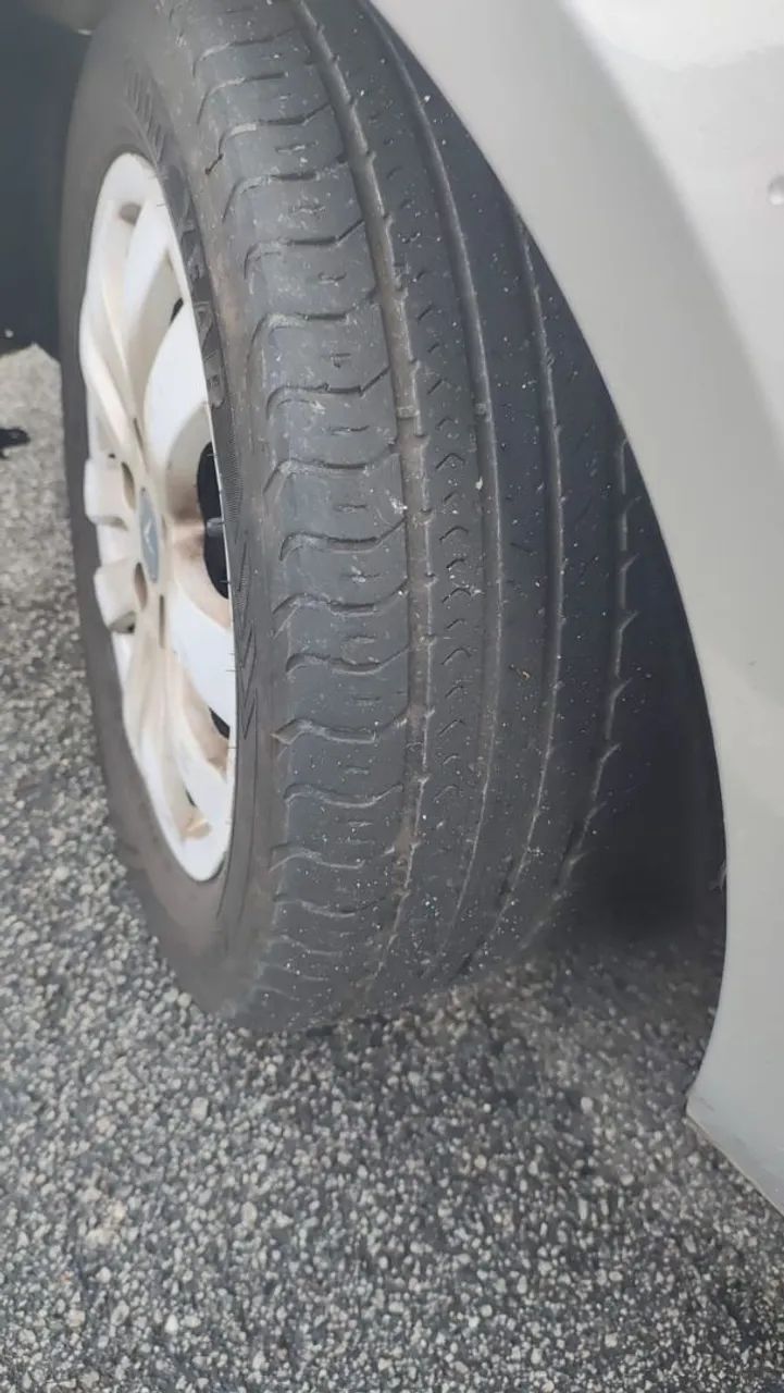 JAC J6 2.0 16V 5P Mec. 2012 - Foto 5