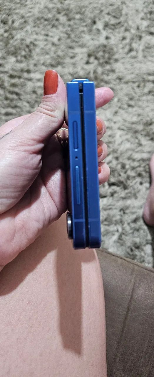 Z Flip 7 - Foto 4