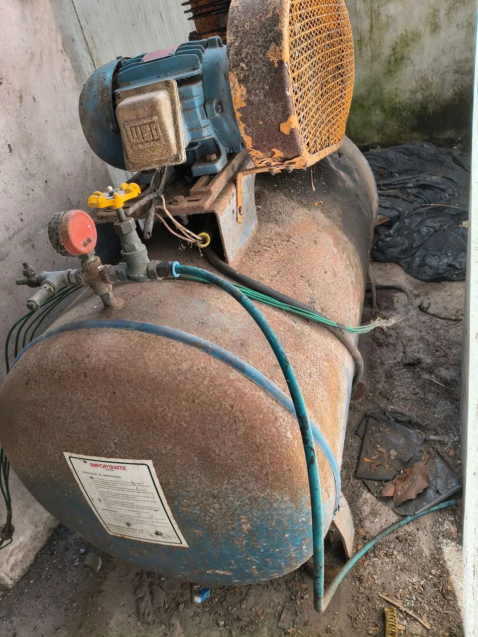Compressor de ar Schulz 200 litros