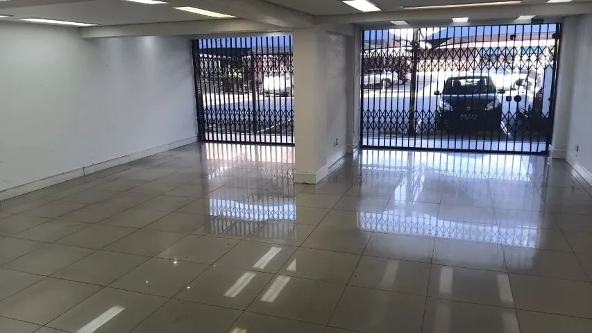 Lojas Comerciais para Locação - Centro Cívico | Rua Mateus Leme, 1896 - Foto 3