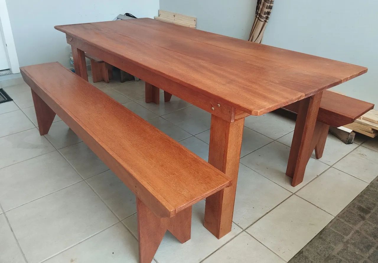 Conjunto de mesa e 2 bancos p/ churrasqueira e salão de festas  - Foto 2