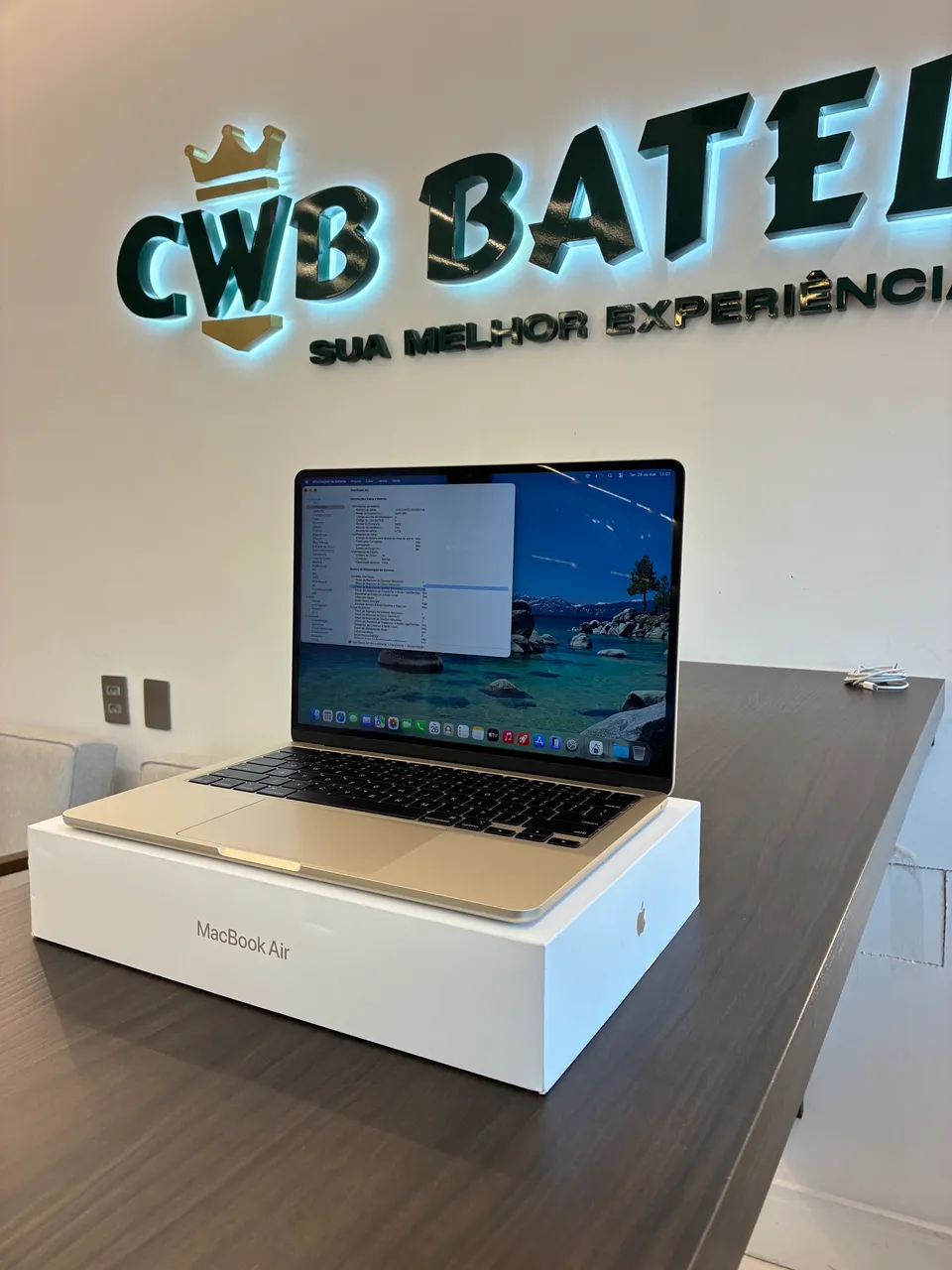 Macbook Air M2 13.6
