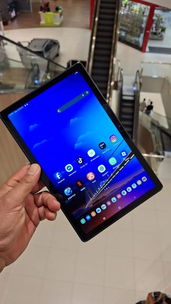 515 Tablet A7 Samsung 10 Polegada Chip 4G 64Gbs/4Gbs Ram Com DETALHE NA TELA