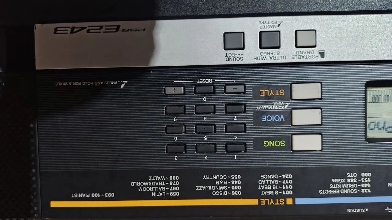Teclado Yamaha psr E243 - Foto 3