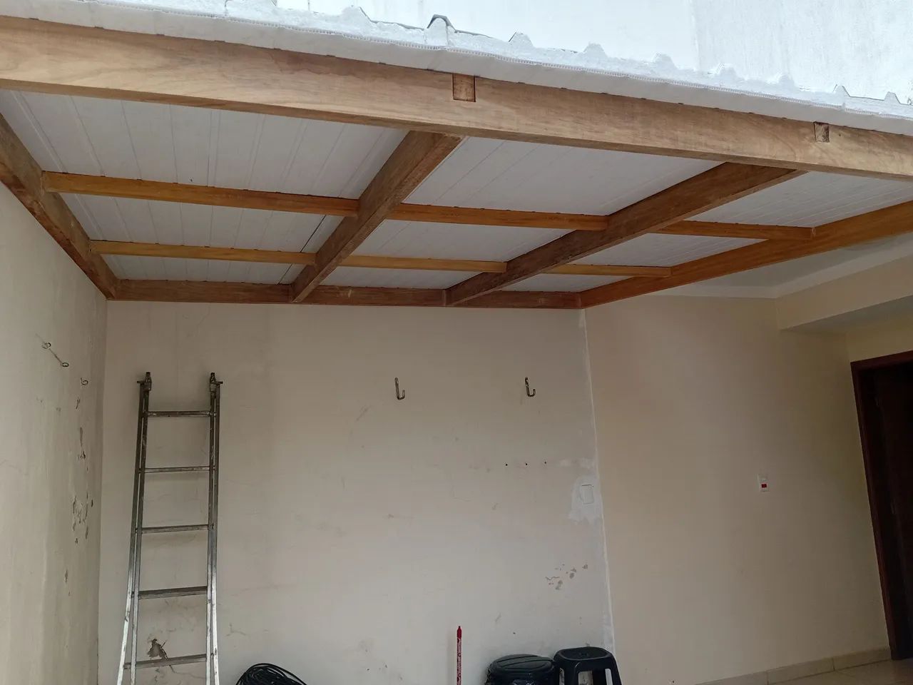 Carpinteiro/ telhado - Foto 3
