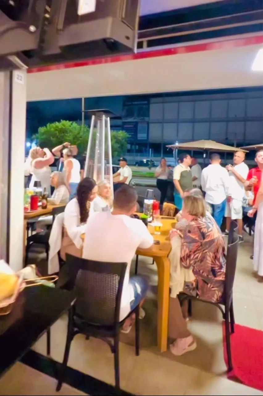 Loja em águas claras 