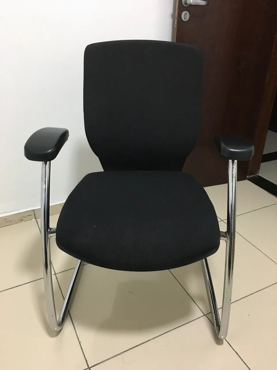 Poltrona confortável e pesada boa qualidade