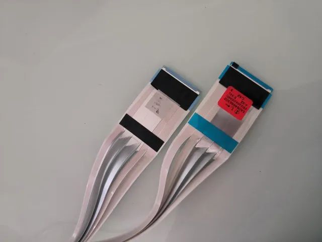 Par Cabo Flat TV LG 65UQ8050PSB Ead64666301 Ead64666302 - Foto 2
