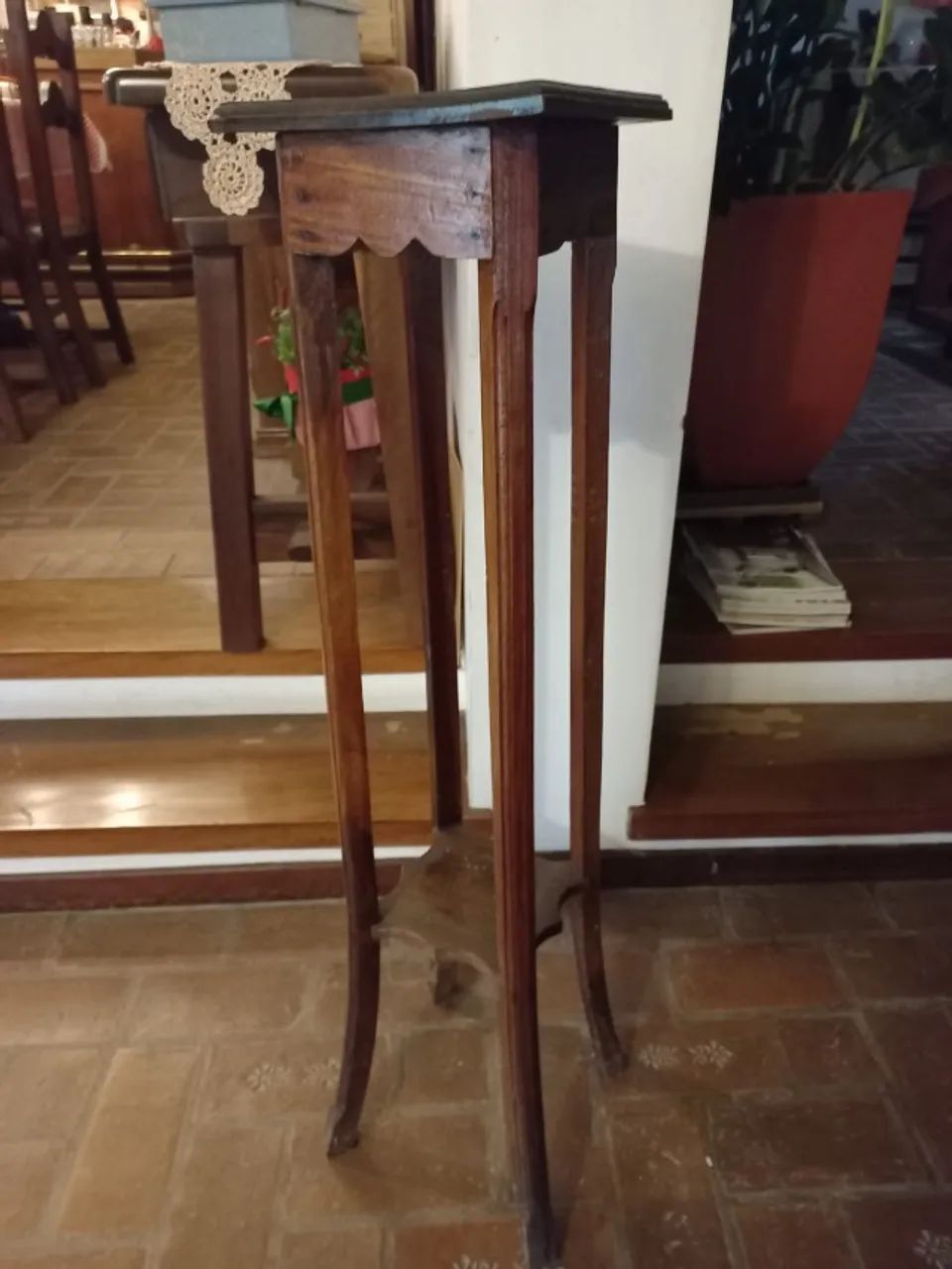 Banqueta Vintage em Madeira Maciça - Estilo Clássico - Foto 3