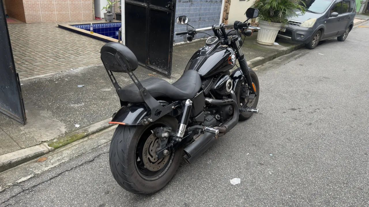 Harley Davidson Fat bob  - Foto 3