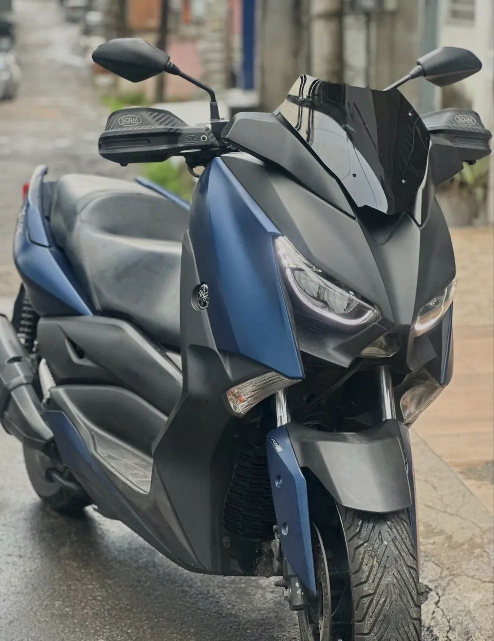 Xmax 250 