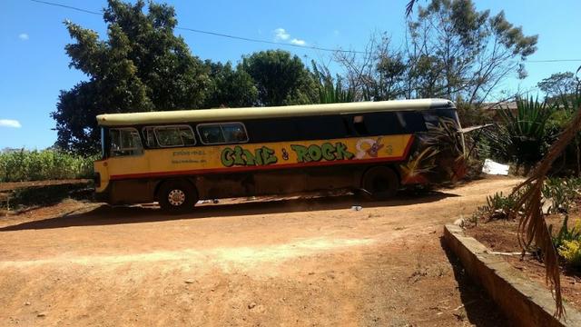 Ônibus Monobloco, mecânica ok e pneus novos - Troco por Van ou Carro do meu interesse - Foto 9