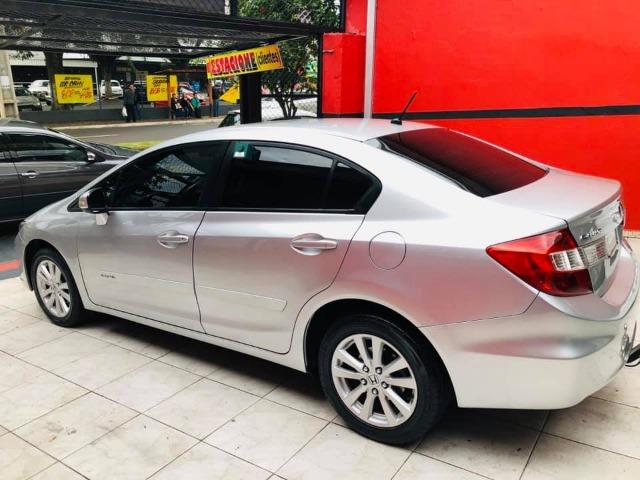 Honda Civic 2014 lxr automático + kit multimídia, carro impecável !!! - Foto 5