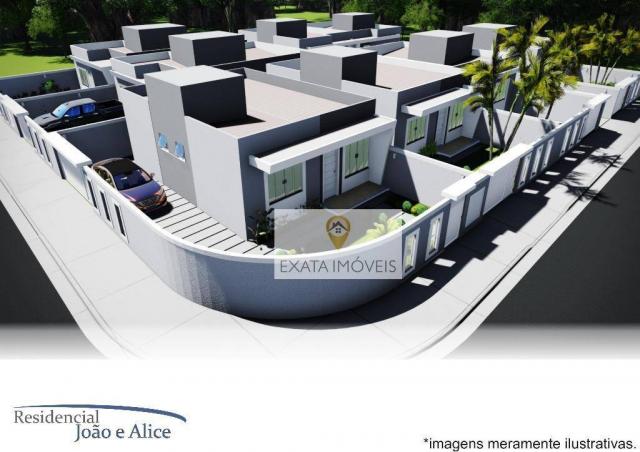 Lançamento! casas lineares independentes a 150m da rodovia, jardim mariléa, rio das ostras