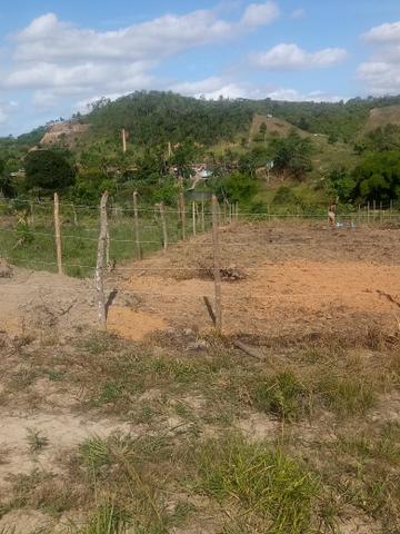 Vende-se terreno