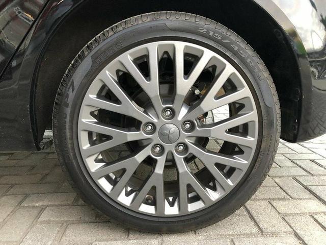 Mitsubish LANCER 2.0 HL-T 16V Flamarion * - Foto 5