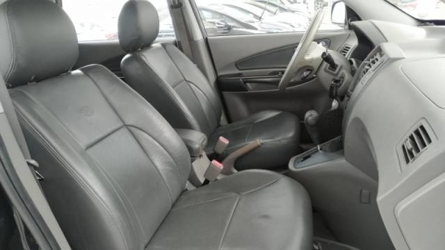 HYUNDAI TUCSON 2.0 MPFI GLS 16V 143CV 2WD FLEX 4P AUTOMATICO. - Foto 7