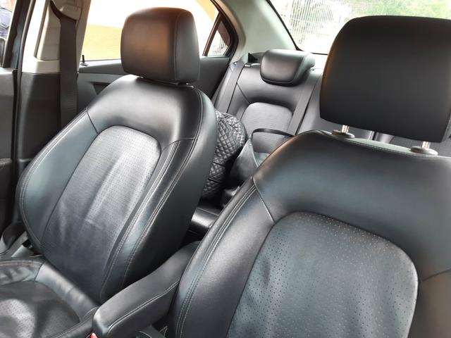 Chevrolet Sonic Sedan LTZ automático 2013 - Foto 14