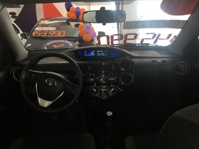 Etios Hatch 1.5 XS - 2018- Clemens - Foto 7