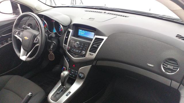 Cruze Sedan - LT 1.8 Aut - Foto 11