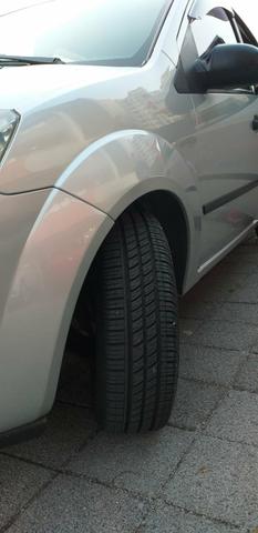 Ford Fiesta 1.6 completo - Foto 9