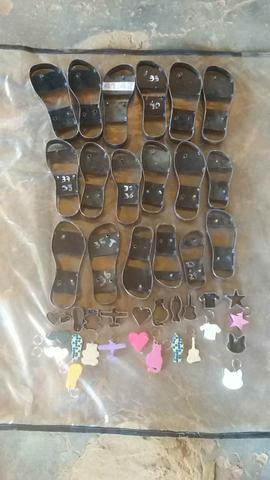 Vendo máquina de fabricar chinelo - Foto 2