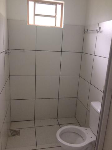 Aluga-se Kitinet região do CPA próximo Colégio Tiradentes - Foto 6