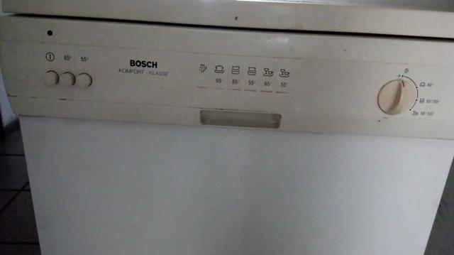 Máquina Lavar Louça Bosh grande e Econômica - Foto 2