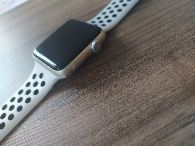 apple watch 3 nike usado