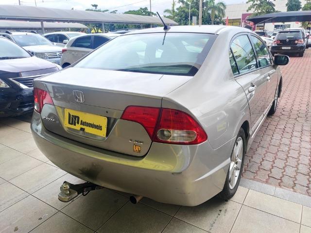 Civic 1.8 - Foto 4
