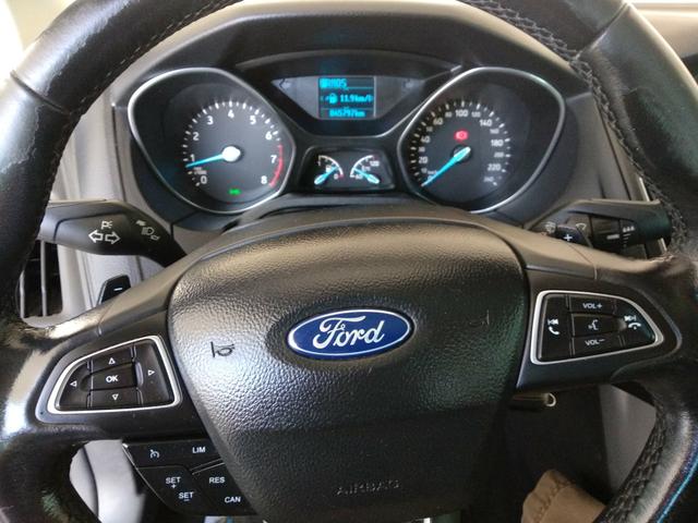 BAIXOU O PREÇO ! Ford Focus sedan se power shift 15/16 2.0 - Foto 4