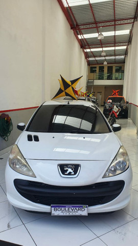 Peugeot 207 active 1.4 2014