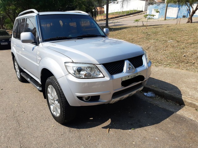 PAJERO TR4 11/12 FLEX 4X4 CÂMBIO MANUAL.
