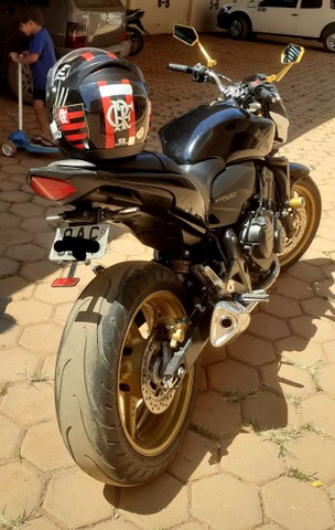 HONDA CB600F HORNET