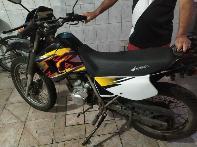 HONDA XR200 / 2002