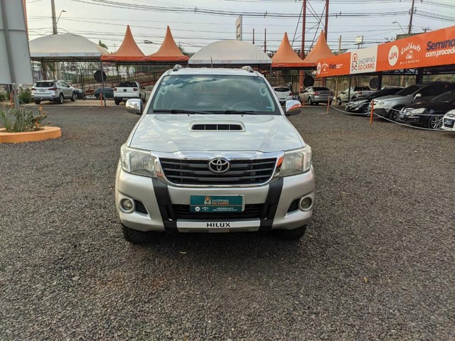 TOYOTA HILUX CD SRV 3.0 4X4