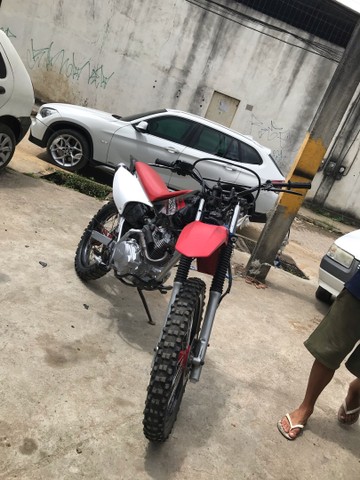 MOTO DE TRILHA