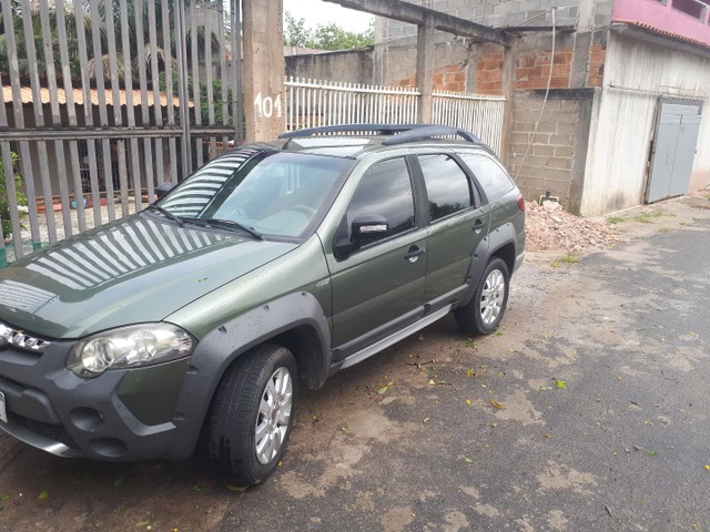 PALIO ADVENTURE 1.8 AUTOMÁTICA