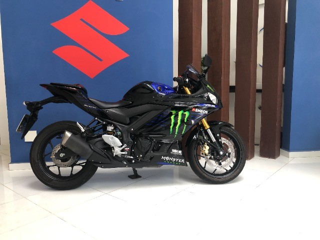 YAMAHA R3/ 2021 ***COM APENAS 5 MIL KM***