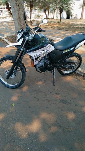 XTZ 250 LANDER