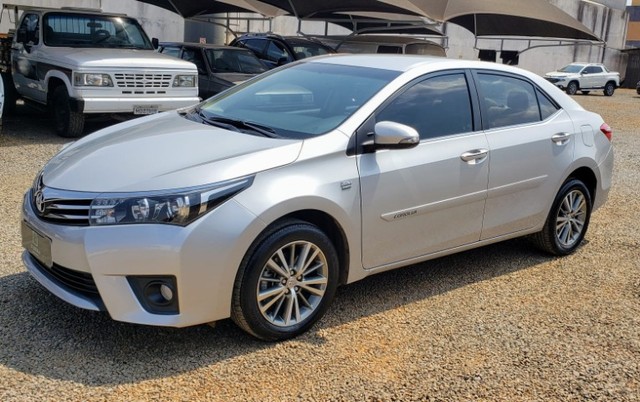COROLLA ALTIS FLEX 2.0 2015