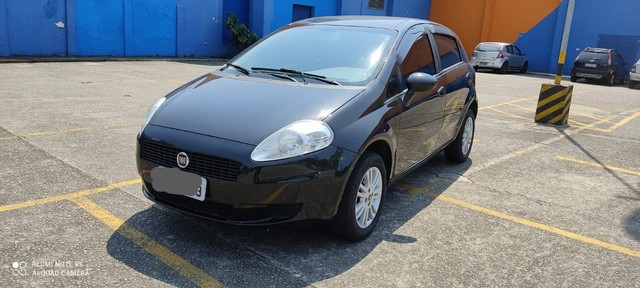 FIAT PUNTO ATTRACTIVE 1.4 2012 PRETO