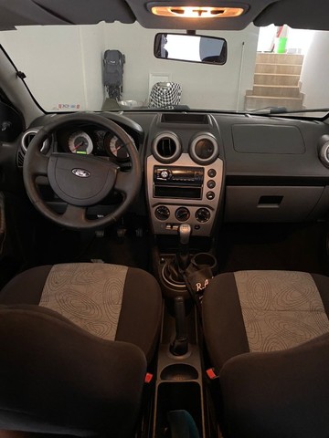 FIESTA SEDAN 1.6 COMPLETO  2009 