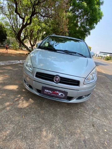 FIAT IDEA ESSENCE 1.6 2012 COMPLETO.