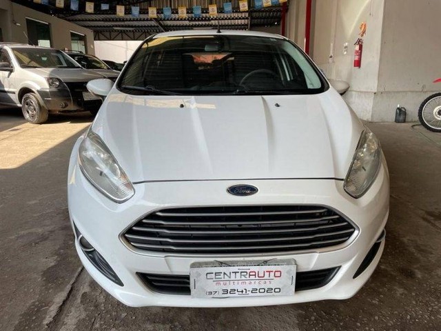 FIESTA 2014/2014 1.6 SE HATCH 16V FLEX 4P AUTOMÁTICO