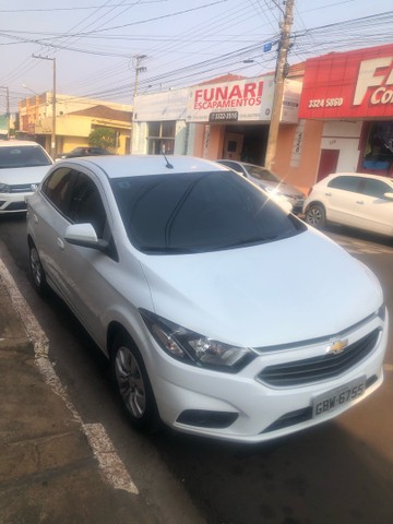 VENDO ONIX 1.4 LT!!!!