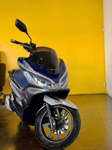 HONDA PCX IMPECÁVEL